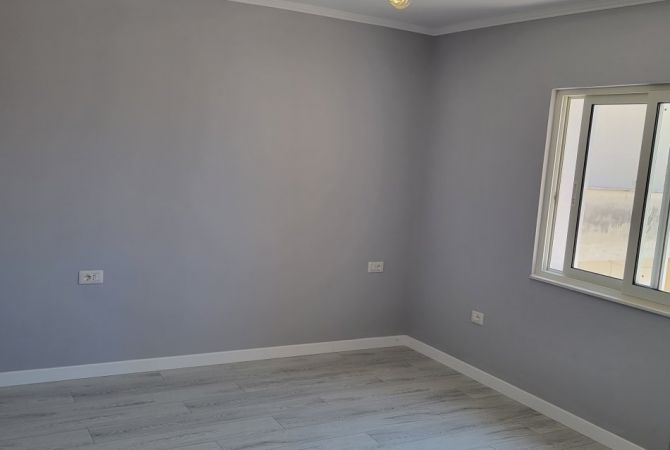 Shtepi me qera 1+1 ne Tirane - 390 Euro