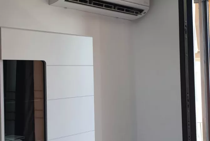 Shtepi ne shitje Apartament ne Tirane, 2+1, Mobilimi E mobiluar, Pagesa 210,000  Euro.