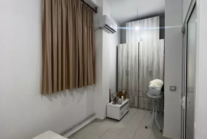 Shtepi me qera Apartament ne Tirane, 1+1, Mobilimi E mobiluar, Pagesa 350  Euro.