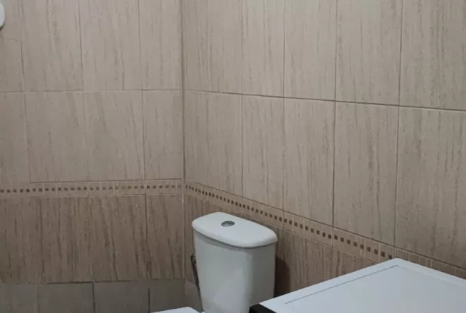 Shtepi me qera Apartament ne Tirane, 1+1, Mobilimi E mobiluar, Pagesa 450  Euro.