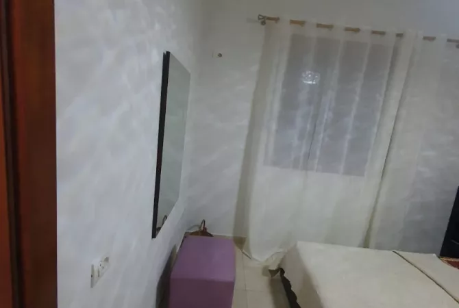 Shtepi me qera Apartament ne Tirane, 1+1, Mobilimi E mobiluar, Pagesa 450  Euro.