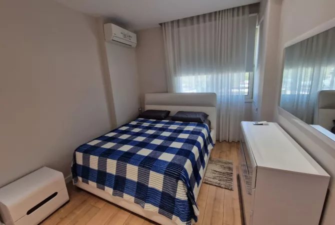 Shtepi me qera Apartament ne Tirane, 1+1, Mobilimi E mobiluar, Pagesa 600  Euro.