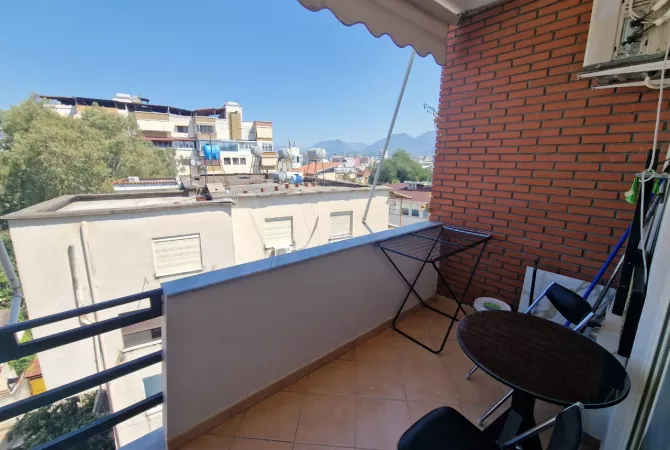 Shtepi me qera Apartament ne Tirane, 1+1, Mobilimi E mobiluar, Pagesa 600  Euro.