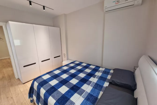 Shtepi me qera Apartament ne Tirane, 1+1, Mobilimi E mobiluar, Pagesa 600  Euro.