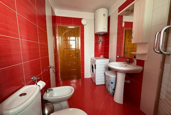 Shtepi me qera Apartament ne Tirane, 1+1, Mobilimi E mobiluar, Pagesa 450  Euro.