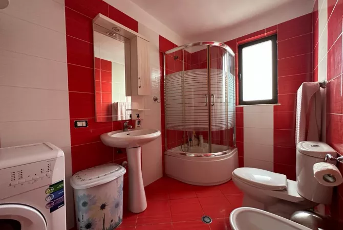 Shtepi me qera Apartament ne Tirane, 1+1, Mobilimi E mobiluar, Pagesa 450  Euro.