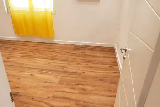 Ambiente Commerciale in Affitto 1+1 a Tirana - 650 Euro