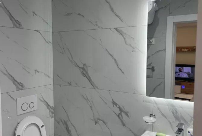 Shtepi me qera Apartament ne Tirane, 1+1, Mobilimi E mobiluar, Pagesa 1,000  Euro.