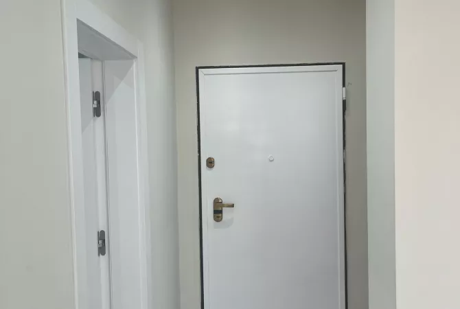 Shtepi me qera Apartament ne Tirane, 1+1, Mobilimi E mobiluar, Pagesa 1,000  Euro.