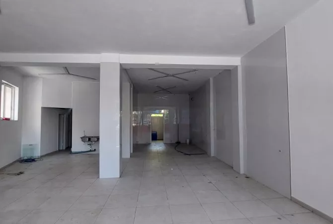 Ambjent biznesi me qera 1+1 ne Tirane - 800 Euro