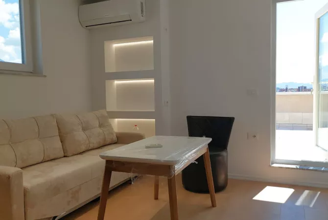 Shtepi me qera Apartament ne Tirane, 1+1, Mobilimi E mobiluar, Pagesa 600  Euro.
