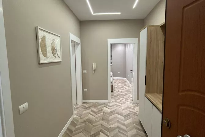 Shtepi me qera Apartament ne Tirane, 2+1, Mobilimi E mobiluar, Pagesa 3,000  Euro.