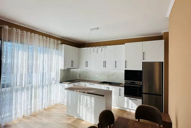 Shtepi me qera Apartament ne Tirane, 2+1, Mobilimi E mobiluar, Pagesa 750  Euro.