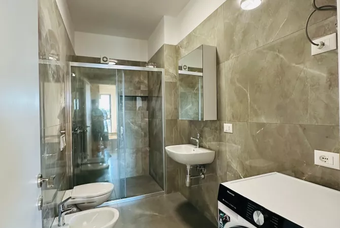 Shtepi me qera Apartament ne Tirane, 2+1, Mobilimi E mobiluar, Pagesa 750  Euro.