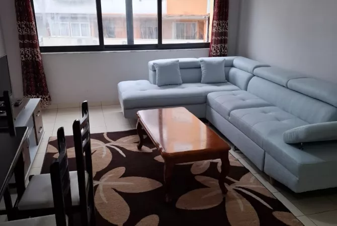 Shtepi me qera 1+1 ne Tirane - 400 Euro