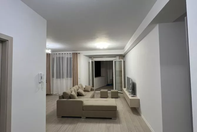 Shtepi me qera Apartament ne Tirane, 2+1, Mobilimi E mobiluar, Pagesa 600  Euro.