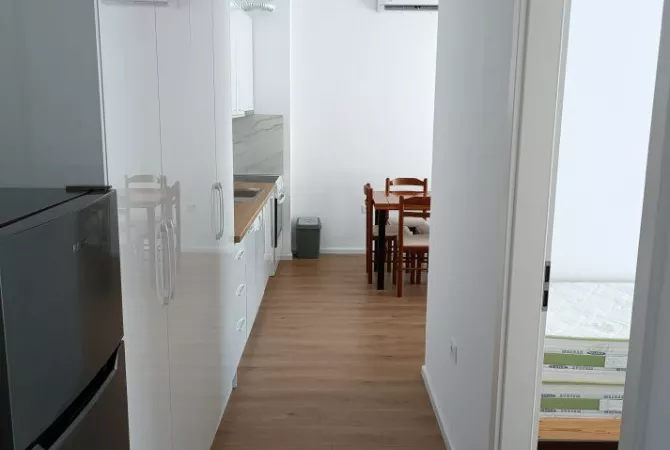 Shtepi me qera 2+1 ne Tirane - 460 Euro