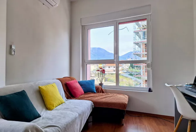 Shtepi me qera Apartament ne Tirane, 2+1, Mobilimi E mobiluar, Pagesa 550  Euro.
