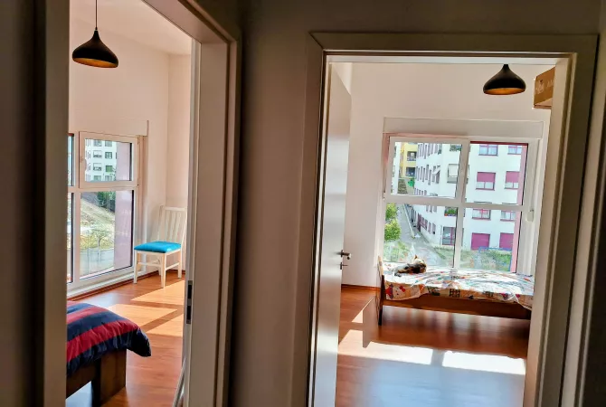 Shtepi me qera Apartament ne Tirane, 2+1, Mobilimi E mobiluar, Pagesa 550  Euro.