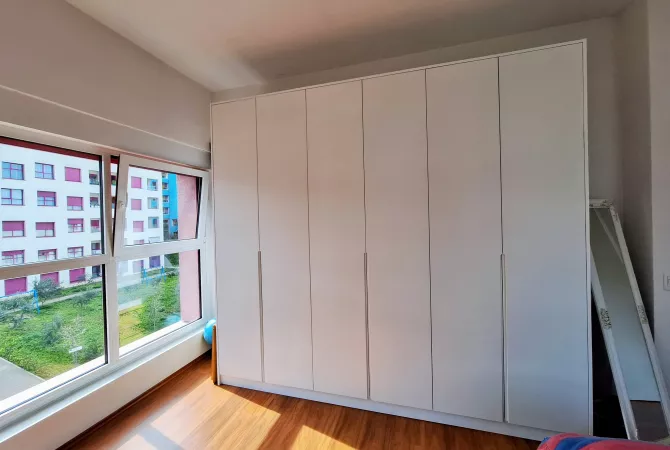 Shtepi me qera Apartament ne Tirane, 2+1, Mobilimi E mobiluar, Pagesa 550  Euro.