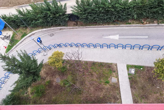 Shtepi me qera Apartament ne Tirane, 2+1, Mobilimi E mobiluar, Pagesa 550  Euro.