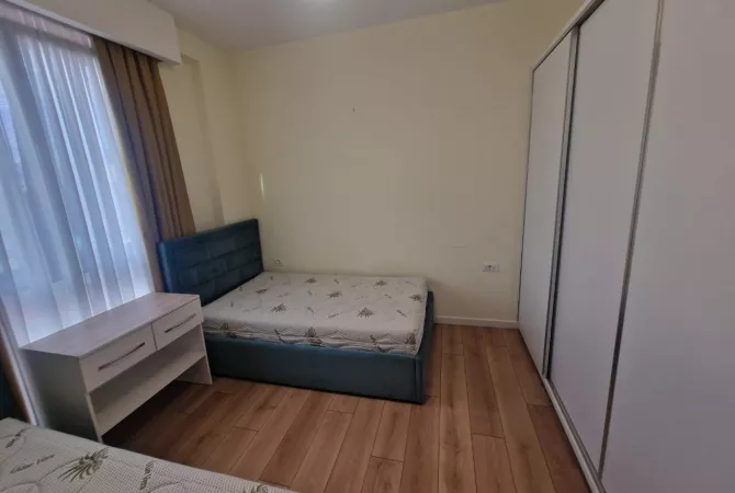 Shtepi me qera Apartament ne Tirane, 2+1, Mobilimi E mobiluar, Pagesa 850  Euro.