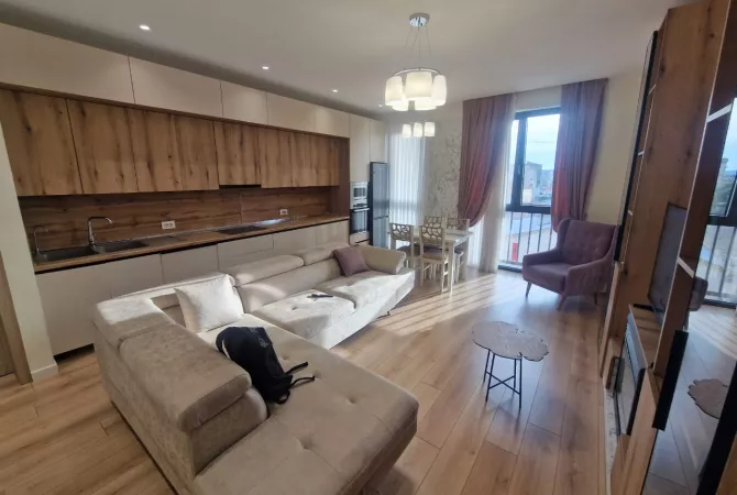 Shtepi me qera Apartament ne Tirane, 2+1, Mobilimi E mobiluar, Pagesa 850  Euro.