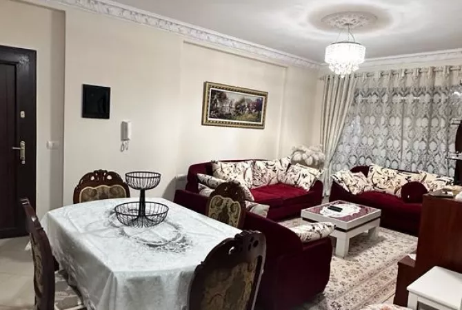 Shtepi me qera Apartament ne Tirane, 2+1, Mobilimi E mobiluar, Pagesa 500  Euro.