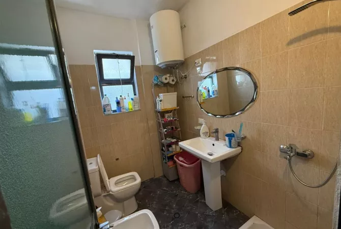 Shtepi ne shitje 2+1 ne Tirane - 115,000 Euro
