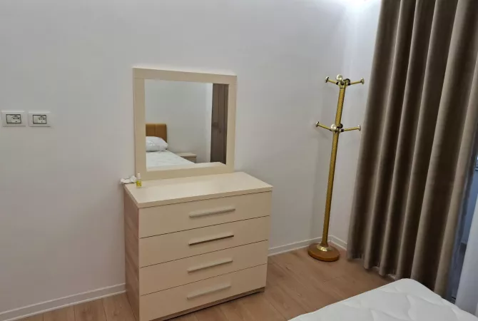 Shtepi me qera Apartament ne Tirane, 1+1, Mobilimi E mobiluar, Pagesa 550  Euro.