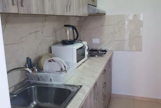 Shtepi me qera 2+1 ne Tirane - 600 Euro