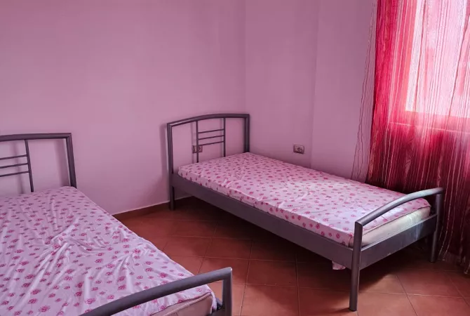 Shtepi me qera 3+1 ne Tirane - 550 Euro
