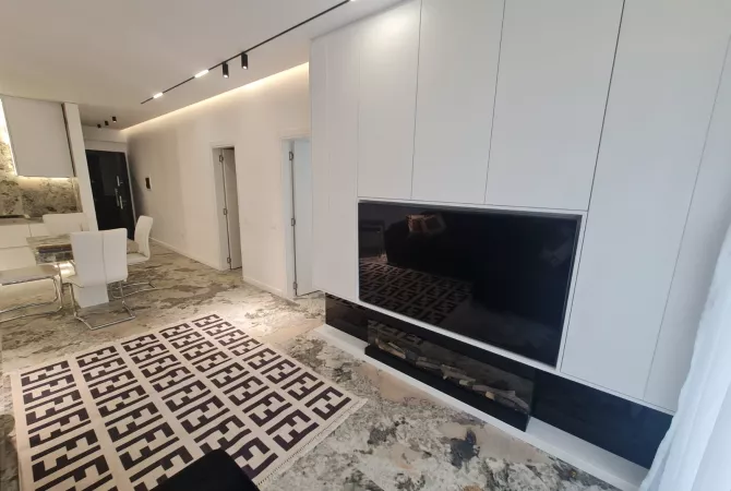 Casa in affitto 1+1 a Tirana - 1,200 Euro