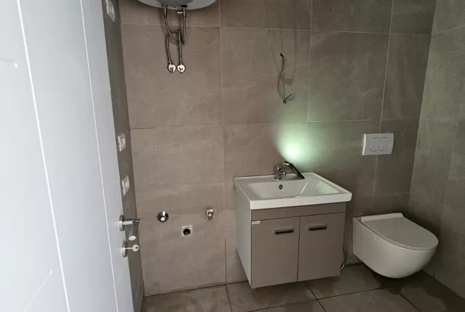 Casa in vendita 1+1 a Tirana - 98,000 Euro