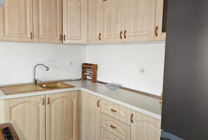 Penthouse (panoramic top floor) for rent in Tirana 2+1, Furnished