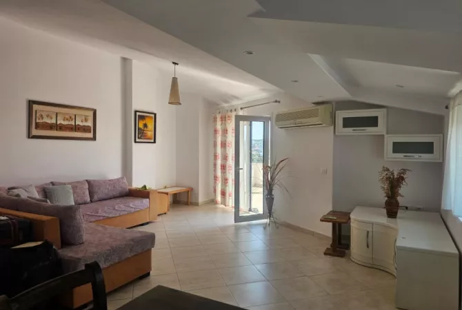 Penthouse (panoramic top floor) for rent in Tirana 2+1, Furnished