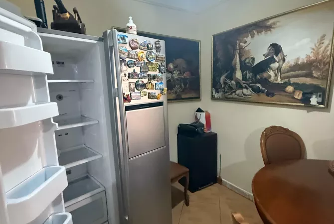 Shtepi me qera Apartament ne Tirane, 3+1, Mobilimi E mobiluar, Pagesa 850  Euro.