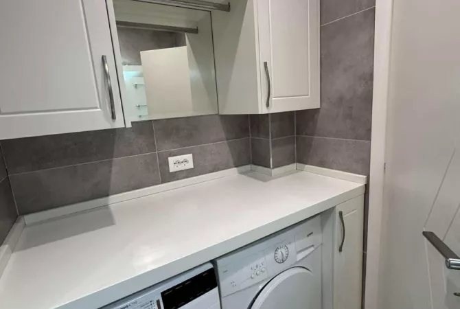 Shtepi me qera Apartament ne Tirane, 2+1, Mobilimi E mobiluar, Pagesa 1,100  Euro.