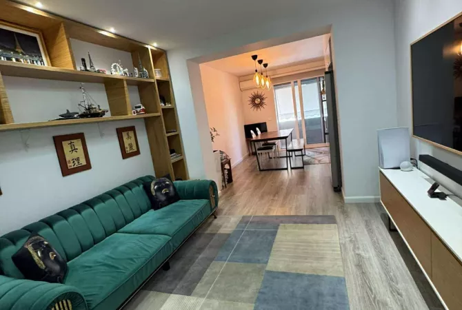 Shtepi me qera Apartament ne Tirane, 2+1, Mobilimi E mobiluar, Pagesa 1,100  Euro.