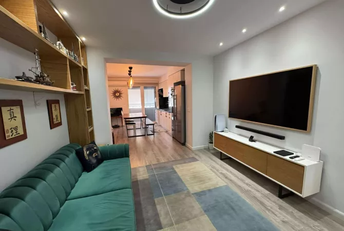 Shtepi me qera Apartament ne Tirane, 2+1, Mobilimi E mobiluar, Pagesa 1,100  Euro.