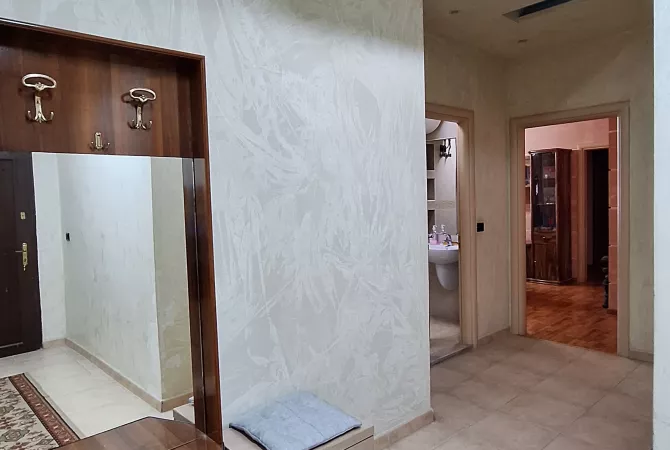 Shtepi me qera 3+1 ne Tirane - 700 Euro