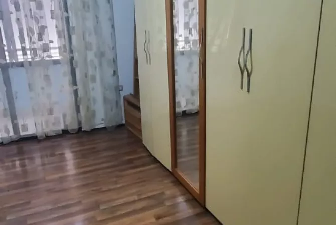 Shtepi me qera Apartament ne Tirane, 2+1, Mobilimi E mobiluar, Pagesa 650  Euro.