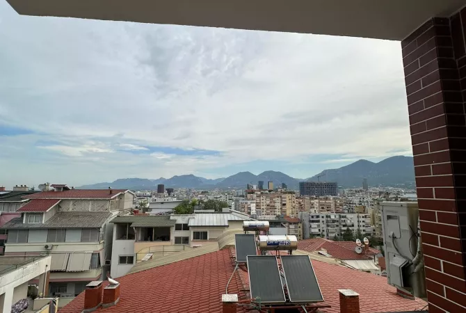 Shtepi me qera Apartament ne Tirane, 2+1, Mobilimi E mobiluar, Pagesa 700  Euro.