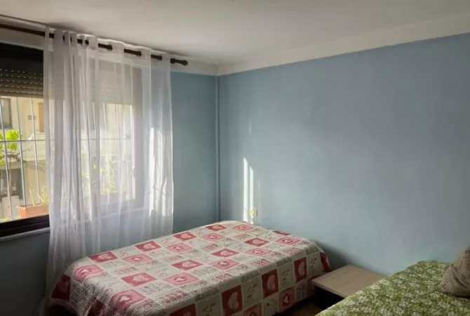 Shtepi ne shitje 2+1 ne Tirane - 120,000 Euro