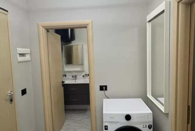 Shtepi me qera 1+1 ne Tirane - 400 Euro