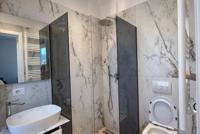 Shtepi me qera 1+1 ne Tirane - 650 Euro