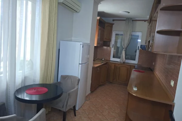 Apartment for rent in Tirana 1+1, Furnished