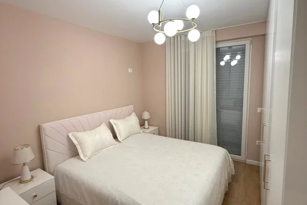 Shtepi ne shitje 1+1 ne Tirane - 87,000 Euro