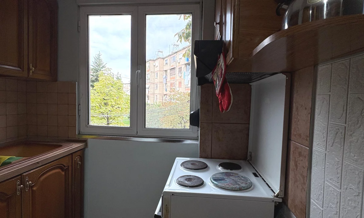 Shtepi me qera Apartament ne Tirane, 1+1, Mobilimi E mobiluar, Pagesa 500  Euro.