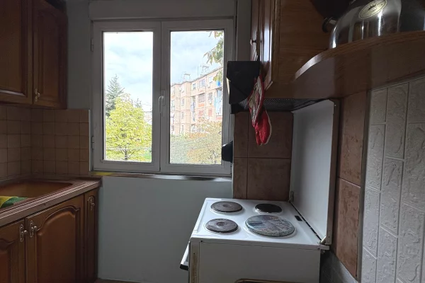 Shtepi me qera 1+1 ne Tirane - 500 Euro